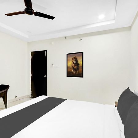 Super Townhouse Daba Garden Road Hotel Visákhapatnam Kültér fotó