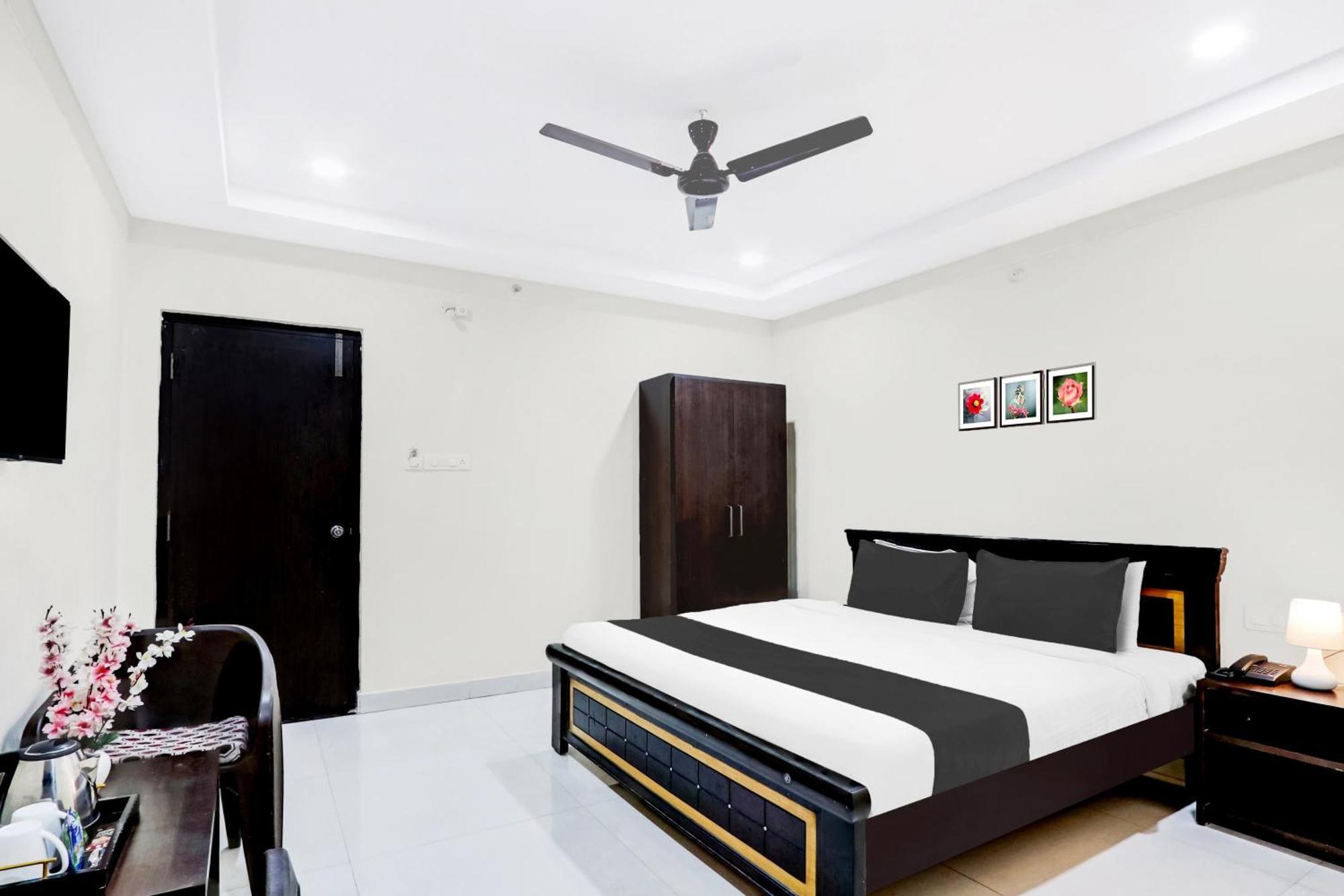 Super Townhouse Daba Garden Road Hotel Visákhapatnam Kültér fotó